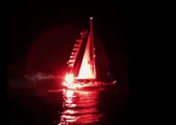 Το Ισραήλ αναχαιτίζει σκάφη για τη Γάζα στη θαλάσσια περιοχή νότια της Καλαμάτας
