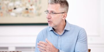 Σκέρτσος: Ο ανερμάτιστος αμοραλισμός είναι το μόνο και αναλλοίωτο brand του Αλέξη Τσίπρα