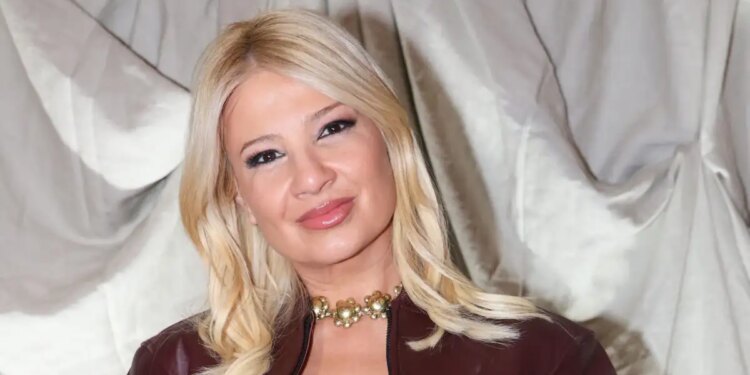 «Όλα με τη σειρά τους» σχολίασε για τα δημοσιεύματα περί πρόβας νυφικού στη Σίλια Κριθαριώτη