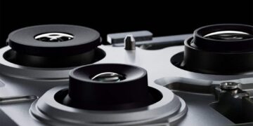 smartphone camera variable