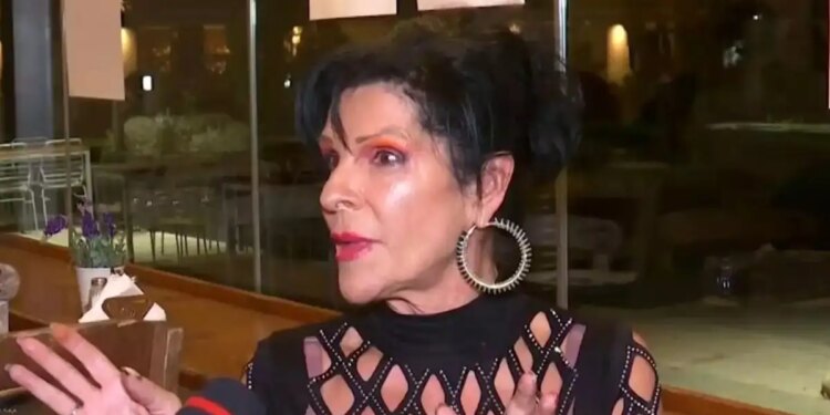 Σοφία Βόσσου: Έξαλλη με δημοσίευμα που την «πέθανε»