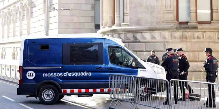 Ισπανία: Οι Μάρτυρες του Ιεχωβά μπορούν να χαρακτηριστούν «καταστροφική αίρεση»