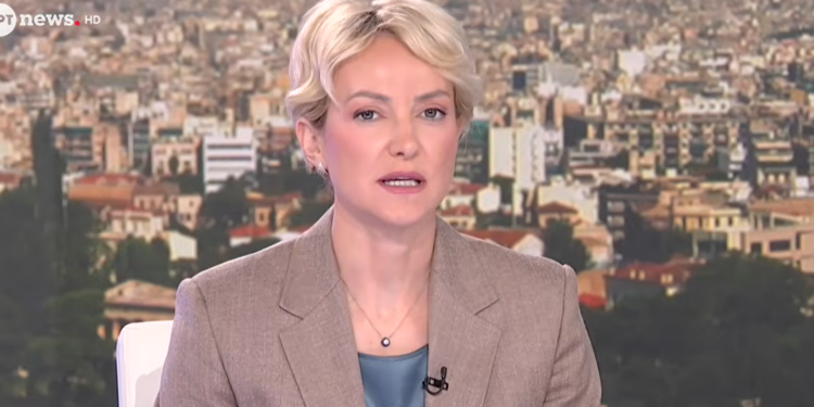 Αλεξάνδρα Σδούκου στο ΕΡΤnews: Το να είσαι βουλευτής ή υπουργός δεν προϋποθέτει πτυχίο – Αχρείαστη περιπέτεια οι συζητήσεις για πρόωρες εκλογές