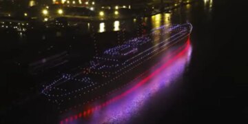 Βίντεο με εντυπωσιακή αναπαράσταση του Τιτανικού με 950 drones στο λιμάνι του Μπέλφαστ