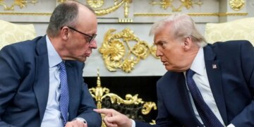 Τραμπ κατά Μερτς: «Εντελώς αναποτελεσματικός» για τον τερματισμό του πολέμου στην Ουκρανία