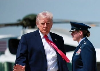 Τραμπ: «Δεν έχω σκεφτεί αν θα τερματίσει η εκεχειρία με το Ιράν» - Θα επιστρέψει ο Αραγτσί στο Πακιστάν