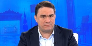 Τσουκαλάς: Η κυβέρνηση Μητσοτάκη δεν είναι μια τυπική κεντροδεξιά κυβέρνηση, έχει στοιχεία καθεστώτος και είναι όμηρος της ακροδεξιάς