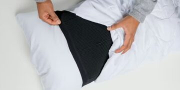 «Έξυπνη» μαξιλαροθήκη ειδοποιεί κωφούς χρήστες σε περίπτωση έκτακτης ανάγκης τη νύχτα