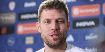 Βεζένκοφ: «Κάνει λάθος όποιος θεωρεί εύκολη τη Μονακό» - www.ertsports.gr