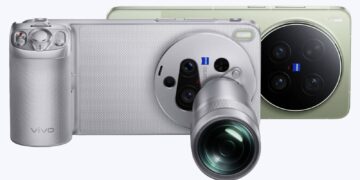vivo X300 Ultra with lens