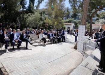 Ιστορική μέρα για την Ελληνική Ολυμπιακή Επιτροπή, ρχισαν τα έργα ανακατασκευής του Ολυμπιακού Κολυμβητηρίου - www.ertsports.gr