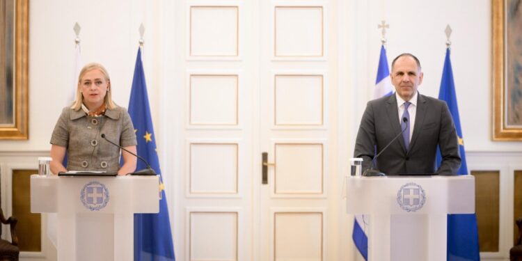 Γεραπετρίτης: Με τη Φινλανδία συμμεριζόμαστε την πεποίθηση ότι η γεωγραφία εξακολουθεί να διαδραματίζει κεντρικό ρόλο στις γεωπολιτικές εξελίξεις