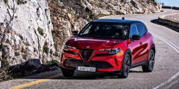 Alfa Romeo Junior: Πάθος και σπορ χαρακτήρας στο πιο ελκυστικό πακέτο