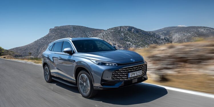 Δοκιμή: MG HS 1.5T PHEV 272 PS