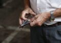 Καραγκούνης στο ΕΡΤnews: Δεν θα κόψουμε συντάξεις, ούτε θα ζητήσουμε αναδρομικά από τους συνταξιούχους χηρείας – Οι αλλαγές στα βαρέα και ανθυγιεινά