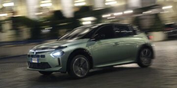 Το νέο Lancia Ypsilon έχει και απλούς κινητήρες βενζίνης