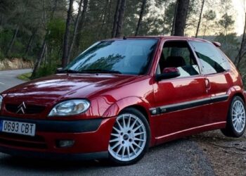 Citroën Saxo VTS: 30 χρόνια ενός μικρού θρύλου της οδήγησης
