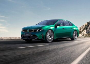 Η BMW προσαρμόζει την i3 για την Κίνα