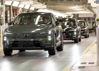 Volvo: Η νέα εποχή παραγωγής μειώνει την εξάρτηση από προμηθευτές