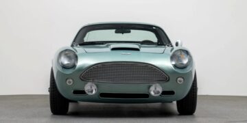 Το Mazda MX-5 έπαθε… Aston Martin