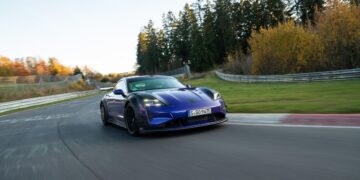 Η Porsche Taycan και πάλι στην κορυφή του Nurburgring (+video)