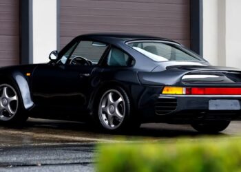 Γιατί αυτή η Porsche 959 τρελαίνει τους συλλέκτες;