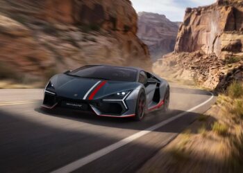 Η νέα Lamborghini Revuelto NA63 αποτίνει φόρο τιμής στους Αμερικανούς