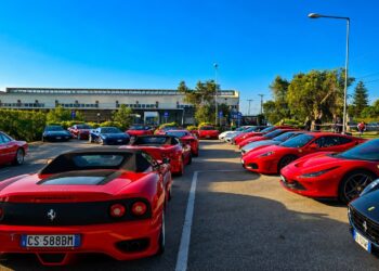 Γέμισε με Ferrari η Πρέβεζα