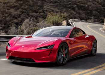 Η Tesla επιβεβαίωσε πως θα φτιάξει το Roadster 2 στο Texas, το πότε δεν ξέρουμε