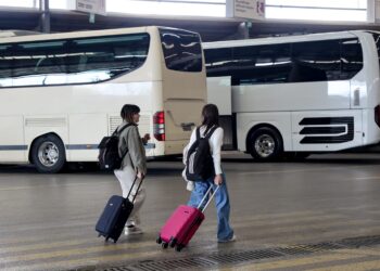 Έξοδος εκδρομέων: Αυξημένη κίνηση σε Πειραιά, Κηφισό και Ελευσίνα για το τριήμερο του Αγίου Πνεύματος - Υψηλά στις προτιμήσεις η Πελοπόννησος - ertnews.gr