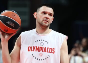 Παπανικολάου: «Περιμένουμε ένα κόκκινο ΟΑΚΑ» (video) - www.ertsports.gr