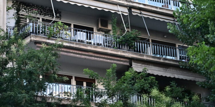 Στεγαστικό: Η Τράπεζα της Ελλάδας αναλύει τους κρίσιμους παράγοντες στην προσφορά και ζήτηση κατοικίας