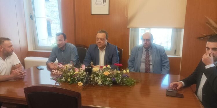 Σωκράτης Φάμελλος από Λέσβο: Ντόμινο λανθασμένων επίλογων της κυβέρνησης στο θέμα του αφθώδους πυρετού