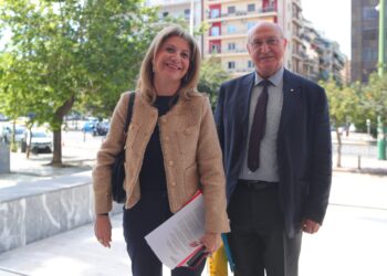 Καρυστιανού: «Δημιουργηθήκαμε για να μετουσιώσουμε την ανάγκη για αλλαγή σε πράξη» - Κατέθεσε την ιδρυτική διακήρυξη της «Ελπίδας για τη Δημοκρατία»
