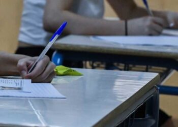 Τελευταίο κουδούνι σήμερα για τα γυμνάσια – Πότε ξεκινούν οι προαγωγικές εξετάσεις