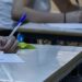 Τελευταίο κουδούνι σήμερα για τα γυμνάσια – Πότε ξεκινούν οι προαγωγικές εξετάσεις