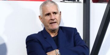 Η Σεβίλλη έλυσε τη συνεργασία της με τον Κορδόν - www.ertsports.gr