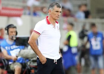 «Με την πλάτη στον τοίχο ο Ολυμπιακός» (audio) - www.ertsports.gr
