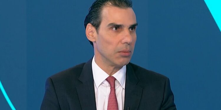 Θεμιστοκλέους: Το ΕΣΥ έγινε ξανά ελκυστικό για τους νέους ιατρούς – Σε εξέλιξη προκήρυξη για την κάλυψη 1.131 θέσεων ιατρικού προσωπικού