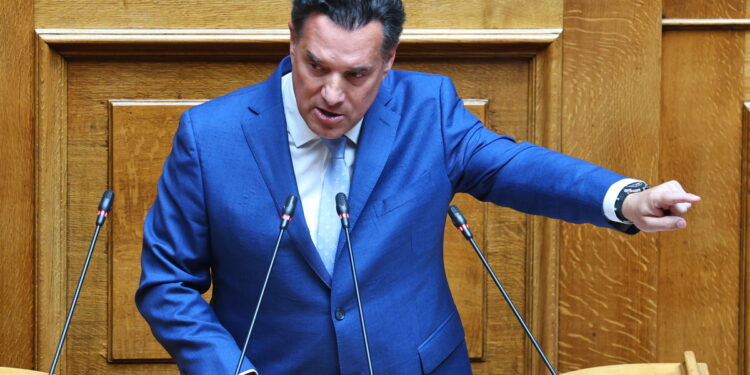 Τέμπη: Ένταση στη Βουλή ανάμεσα σε Κωνσταντοπούλου – Γεωργιάδη