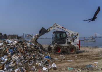 Οι πλαστικές συσκευασίες τροφίμων και ποτών η κυριότερη πηγή θαλάσσιας ρύπανσης