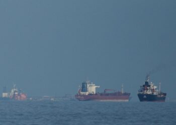 Σε πτωτική τροχιά οι τιμές του πετρελαίου λόγω των συνομιλιών ΗΠΑ - Ιράν
