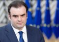 Πιερρακάκης στους Financial Times: Απολύτως αναγκαίες οι μεταρρυθμίσεις από την τρόικα για την ελληνική οικονομία