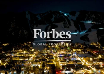 Forbes Global Properties: Ραντεβού στην Κέρκυρα δίνει η παγκόσμια ελίτ του Real Estate