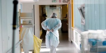 Υπουργείο Υγείας: Στη Βουλή το νομοσχέδιο για τη σύσταση Ταμείου Καινοτομίας – Μέτρα για ταχύτερη πρόσβαση των ασθενών σε θεραπείες