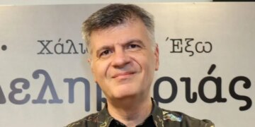 Φοίβος Δεληβοριάς για Ακύλα: «Ελπίζω αυτό που έζησε να λειτουργήσει απελευθερωτικά και όχι τραυματικά»