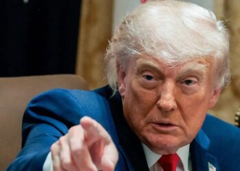 Όταν ο Τραμπ απειλεί να «ανατινάξει» το Ομάν - Σαρδάμ ή μήπως όχι