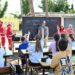 «Το κουδούνι χτυπά στη… φύση»: Παλιά θρανία έγιναν υπαίθρια τάξη