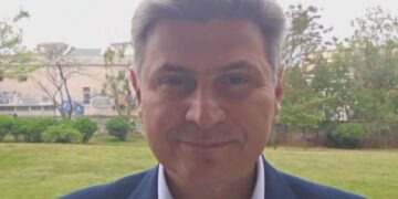 Φαραντούρης στο ΕΡΤnews: Το ΠΑΣΟΚ μπορεί να οδηγήσει στην «πολιτική αλλαγή» – Δεν θα είμαι υποψήφιος στις εθνικές εκλογές