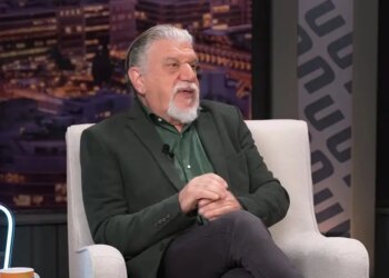 Γιάννης Βούρος για τον γιο του, Στέφανο: «Συγγενικά πρόσωπα μας έλεγαν να του φοράμε γάντια όταν βγαίνουμε έξω»